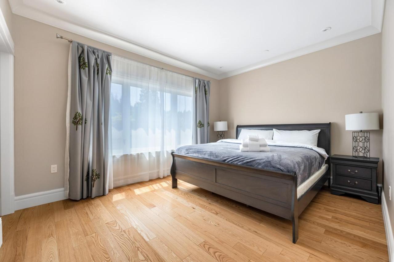 Vancouver Haven: Luxurious Private Bedroom Near Attractions Kültér fotó