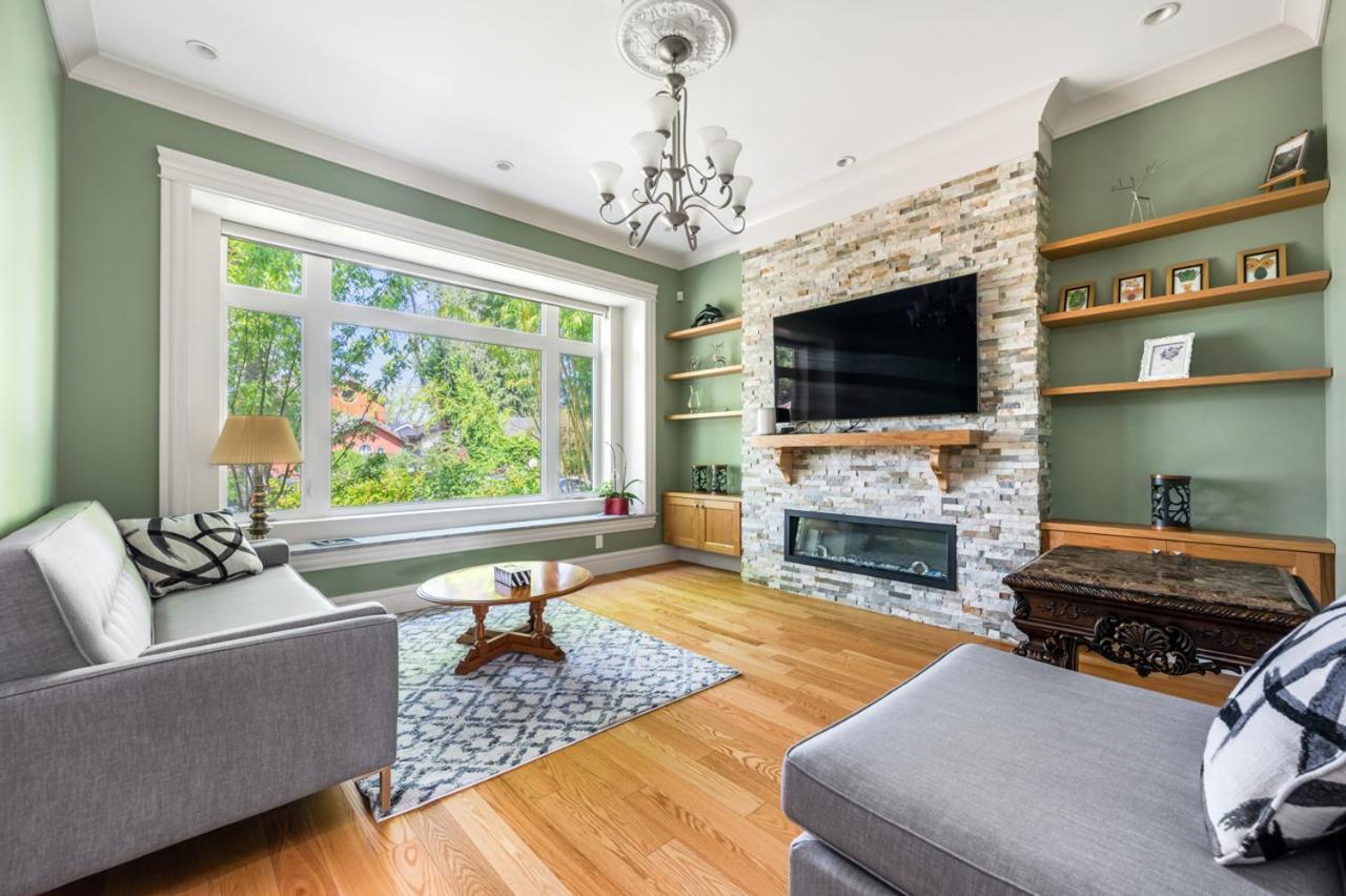 Vancouver Haven: Luxurious Private Bedroom Near Attractions Kültér fotó